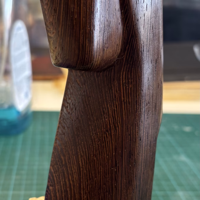 paard houten sculptuur